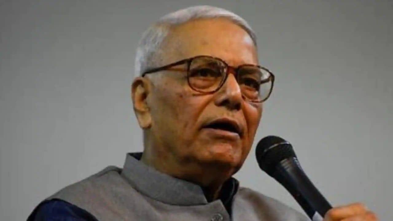 Presidential Poll: শপথ গ্রহণের পরের দিনই কেন্দ্রীয় সংস্থাগুলির অপব্যবহার রুখতে সচেষ্ট হব: যশবন্ত সিনহা