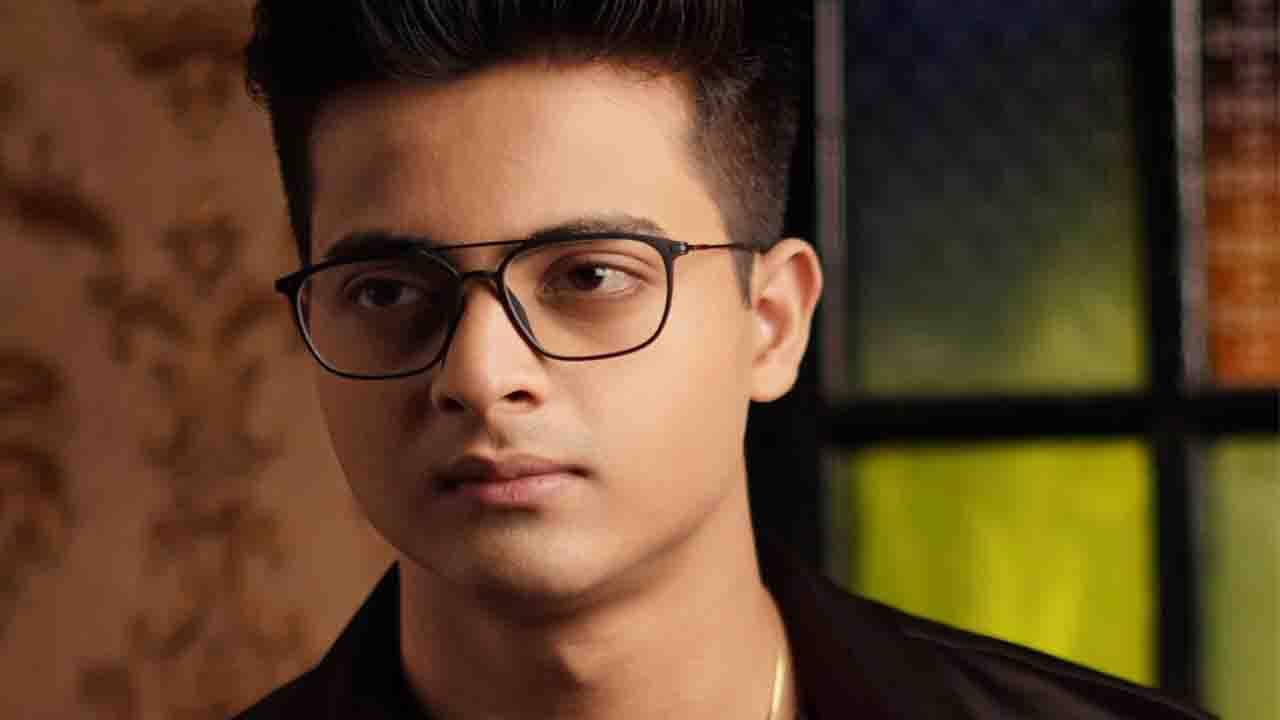 Dibyojyoti Dutta: বউ, হতে চাওয়া বউ এবং হতে পারত বউকে নিয়ে ছবি পোস্ট অভিনেতা দিব্যজ্যোতি দত্তর, নেটিজ়েনের মন্তব্য, তাও বাচ্চা হয় না...