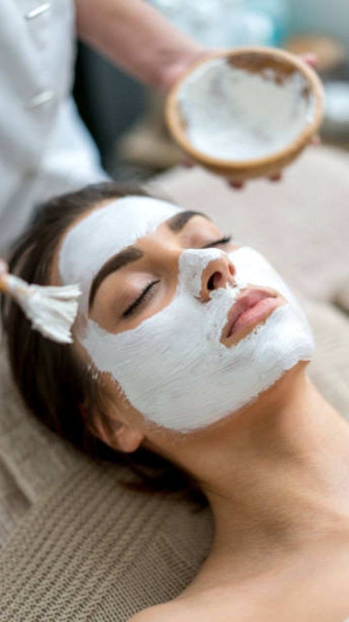 Make a face pack with 3 ingredients