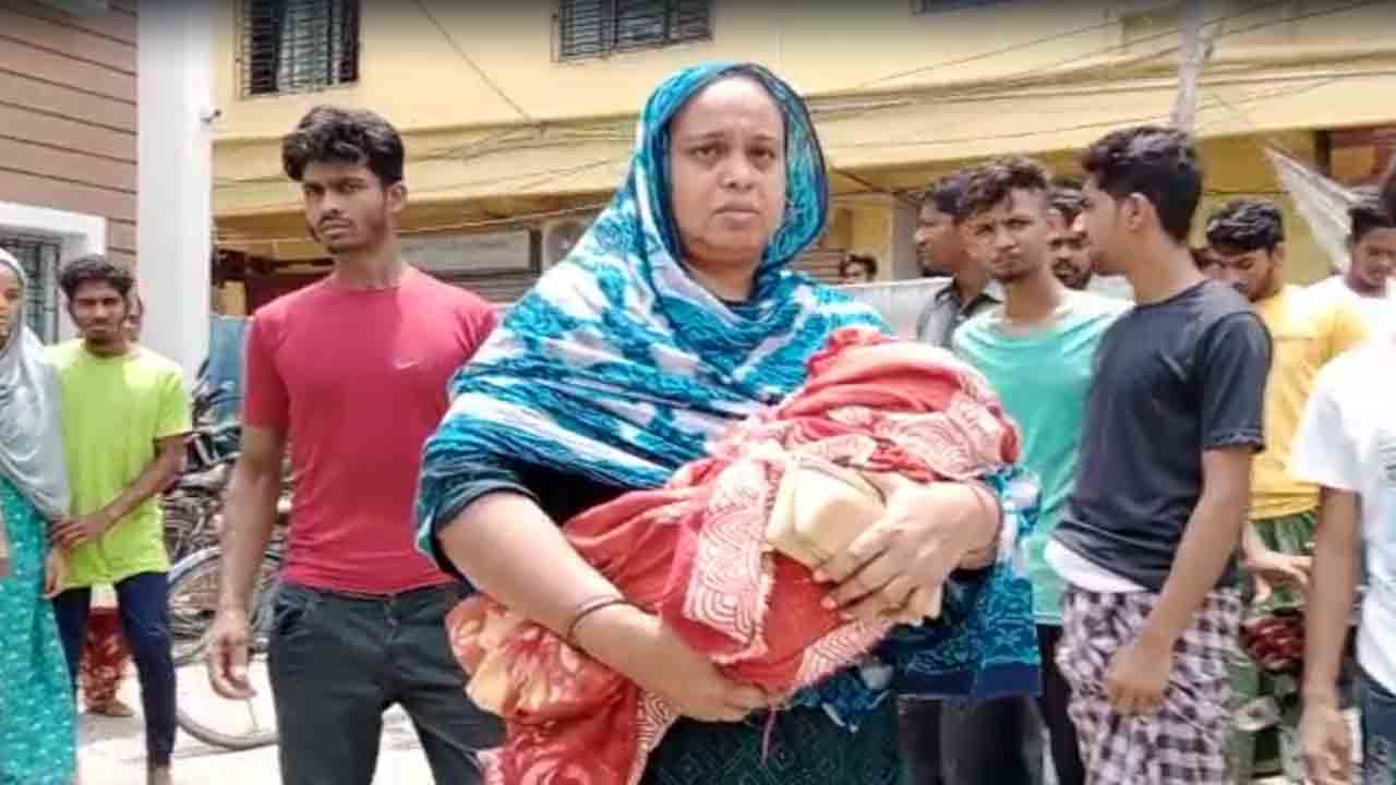 Child Death in Rajarhat: মায়ের কোল থেকে সন্তানকে ছিনিয়ে নিয়ে ছুড়ে ফেলেন কাকিমা, মৃত্যু দুধের শিশুর