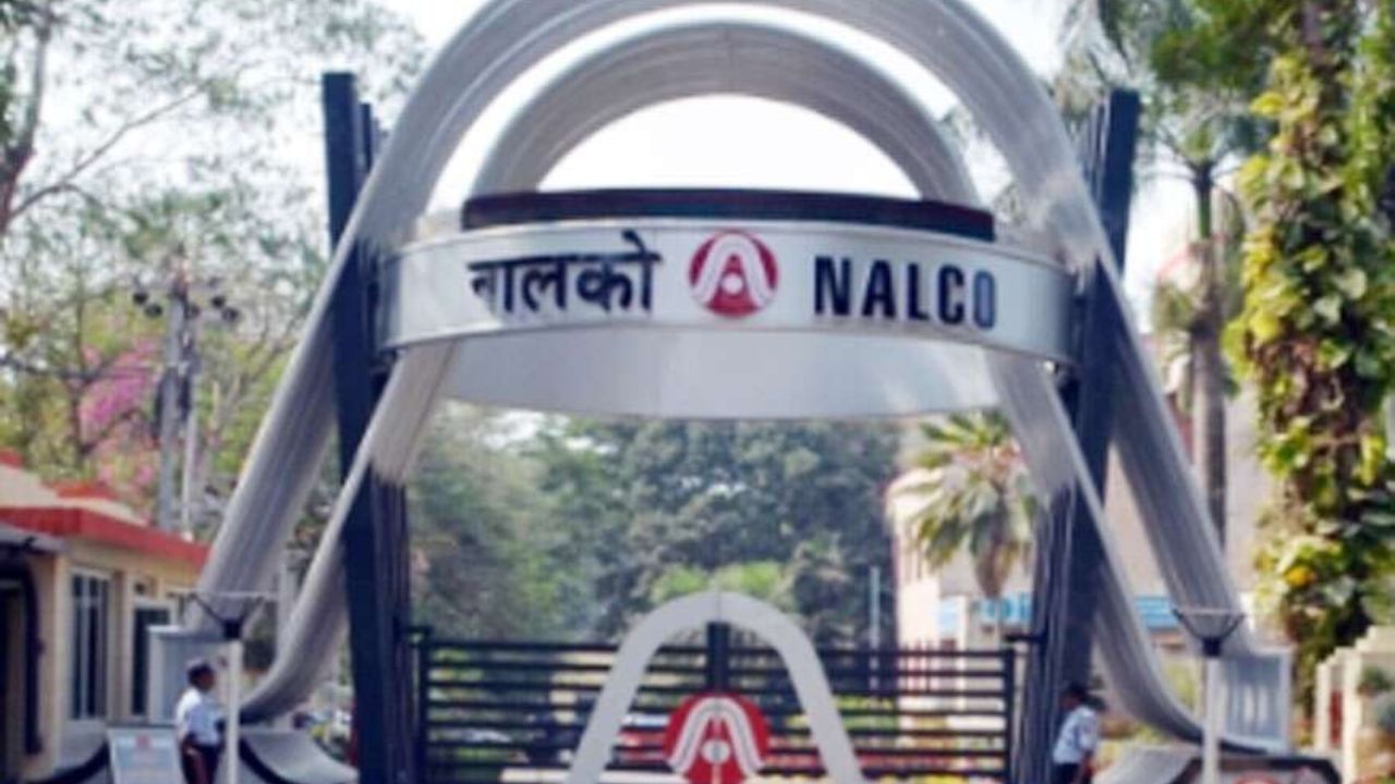 NALCO Recruitment 2022: মাসে প্রায় আড়াই লাখ টাকা বেতন, এই সরকারি পদে চলছে নিয়োগ, জানুন বিস্তারিত