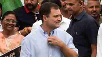 Rahul Gandhi: রাতে ইডির দফতর থেকে বেরিয়েই সটান হাসপাতালে রাহুল, কী হল হঠাৎ?