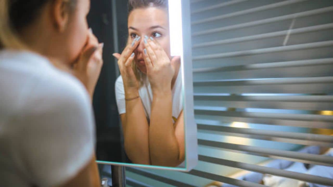 Night Skin care: রাতে আলো বন্ধ করার আগে দরকার ত্বক ভাল রাখা, কী করবেন?