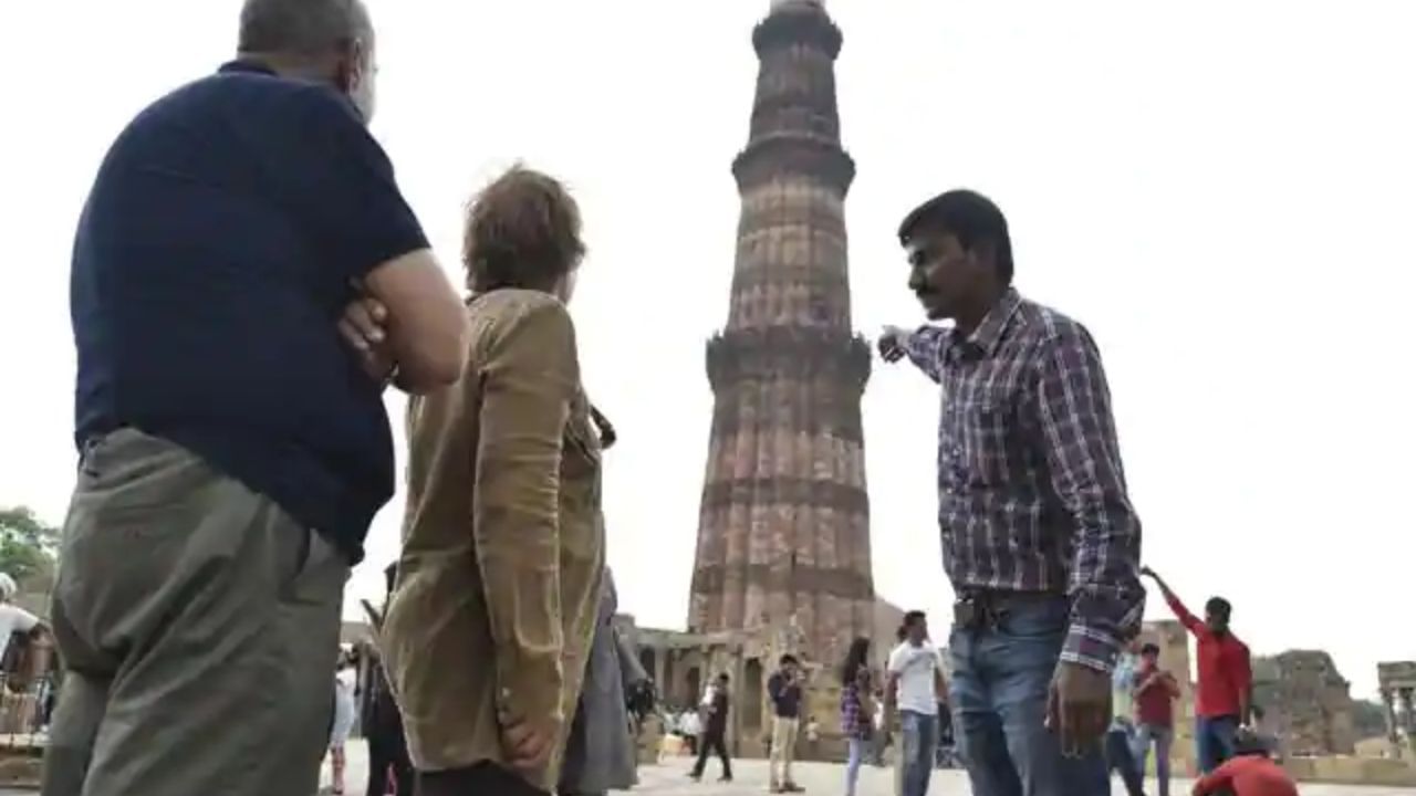 Tourist Guide Recruitment: টুরিস্ট গাইড নিয়োগের বিজ্ঞপ্তি প্রকাশিত! বিনামূল্য প্রশিক্ষণ দেবে রাজ্য সরকার