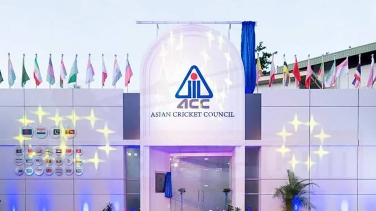 Asia Cup : এশিয়া কাপ আরব আমিরশাহিতে? শ্রীলঙ্কা ক্রিকেট বোর্ডের ইঙ্গিত তেমনই