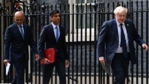 Next UK PM After Boris Johnson: কঠিন পরীক্ষার মুখে বরিস, ফেল করলে কী পরবর্তী ব্রিটিশ প্রধানমন্ত্রী এক ভারতীয় বংশোদ্ভূত?