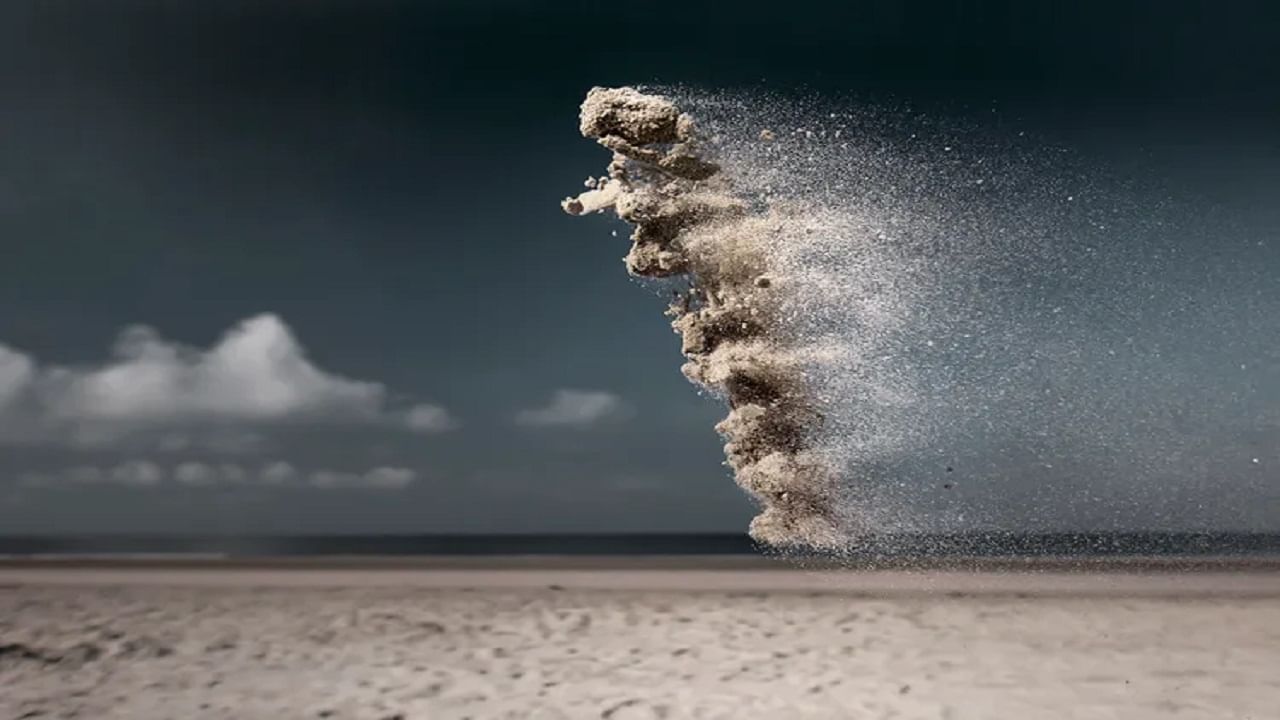Clouds Made Up Of Sand: এই সব গ্রহে মেঘ তৈরি হয় বালি দিয়ে, জানেন কোথায়?