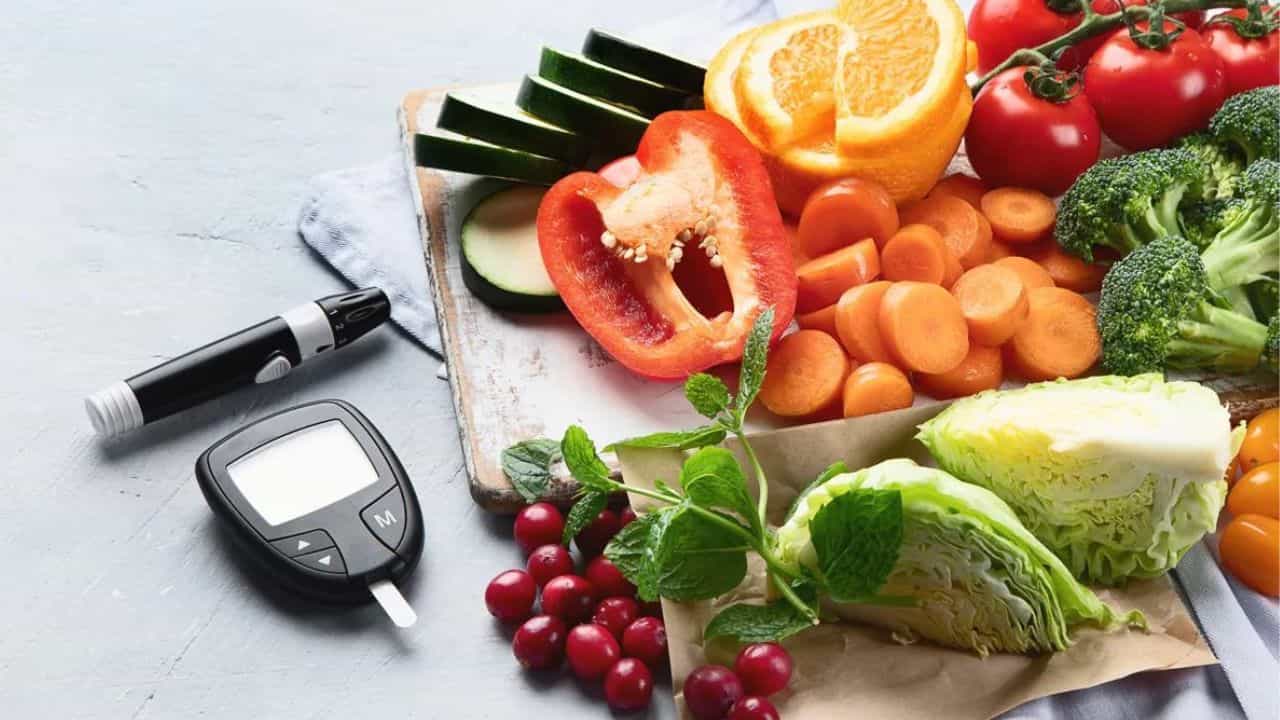 Diabetes diet: ডায়েটে এই সব্জিগুলো খান ডায়াবেটিসে! রক্তে সুগার কমবে হু হু করে Diabetes diet: ডায়েটে এই সব্জিগুলো খান ডায়াবেটিসে! রক্তে সুগার কমবে হু হু করে