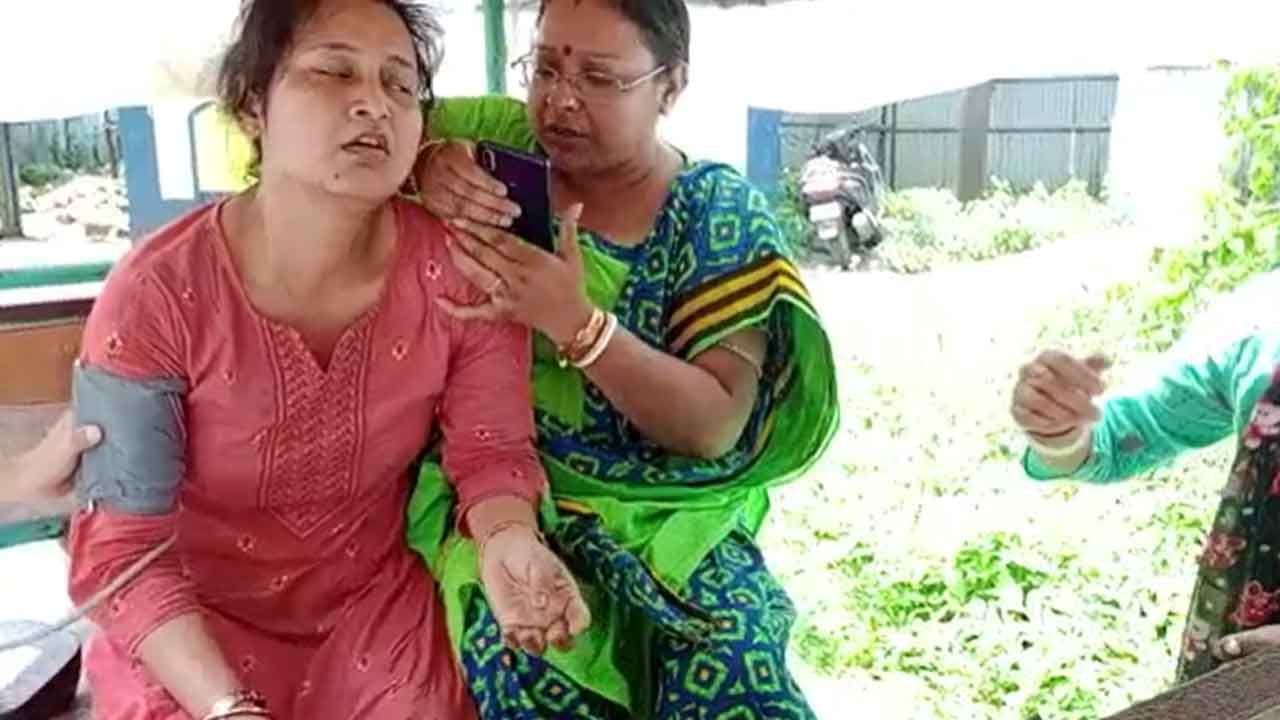 Jalpaiguri Summer: পুড়ছে উত্তর, প্রচণ্ড গরমে জলপাইগুড়িতে অসুস্থ হচ্ছেন একাধিক