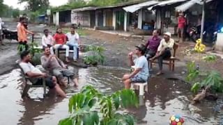 Viral Post: পেস্ট্রির সঙ্গে বায়োডেটা, ফুড ডেলিভারি সংস্থার জামা গায়ে এমন কাণ্ড কেন ঘটালেন এই যুবক?