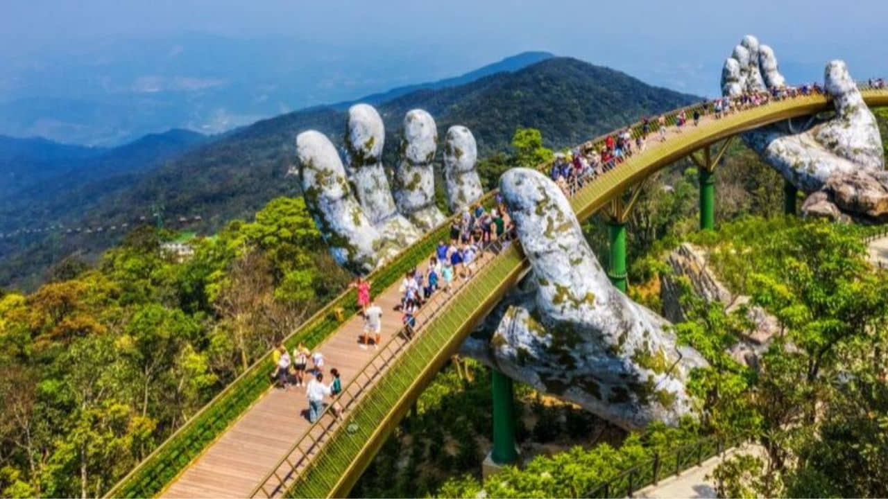 Travelling: মাত্র ২৬ টাকায় বিদেশ ভ্রমণ! মিথ্যে নয়,স্বপ্ন পূরণ করতে আজই বুক করুন বিমানের টিকিট