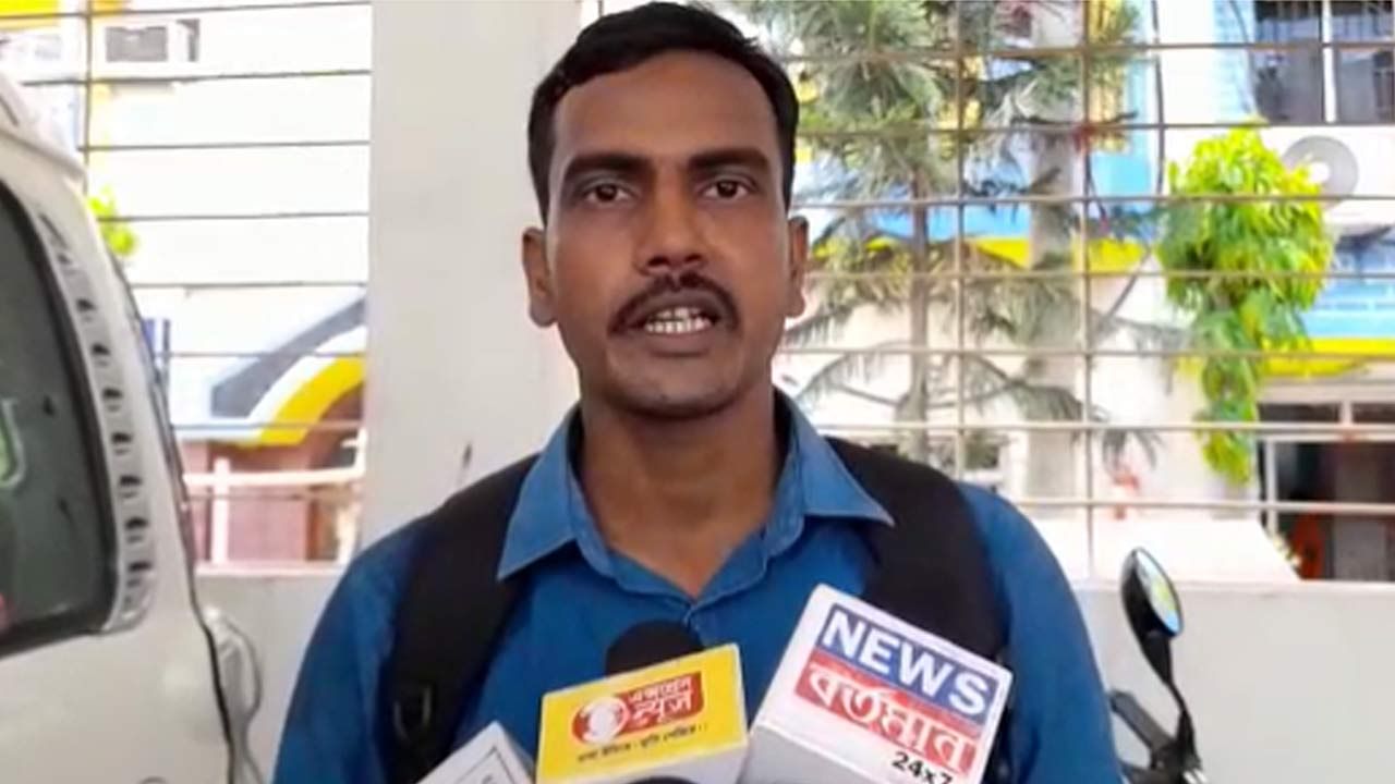 TMC Leader: 'বাবার ক্যান্সার, চাকরি না হলে টাকাটা অন্তত ফিরিয়ে দিন', তৃণমূল নেতার বিরুদ্ধে বিস্ফোরক যুবক