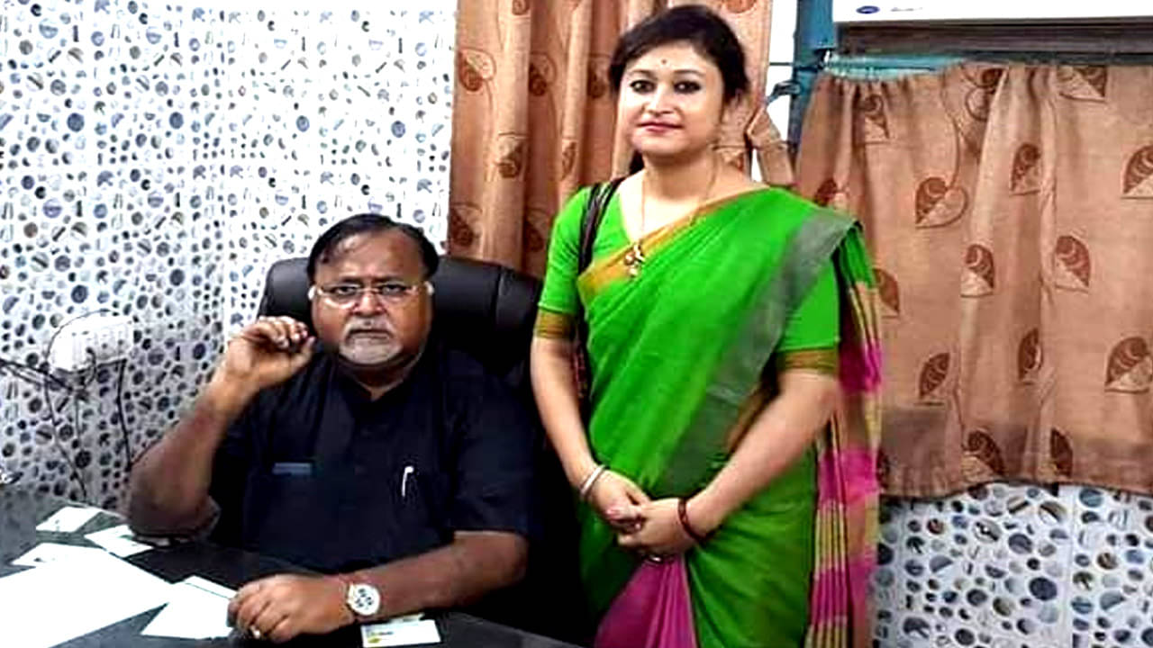 Partha Chatterjee: নিয়োগ কেলেঙ্কারিতে আরও চাপে পার্থ, অর্পিতা-মোনালিসার পর এবার মৌমিতা?