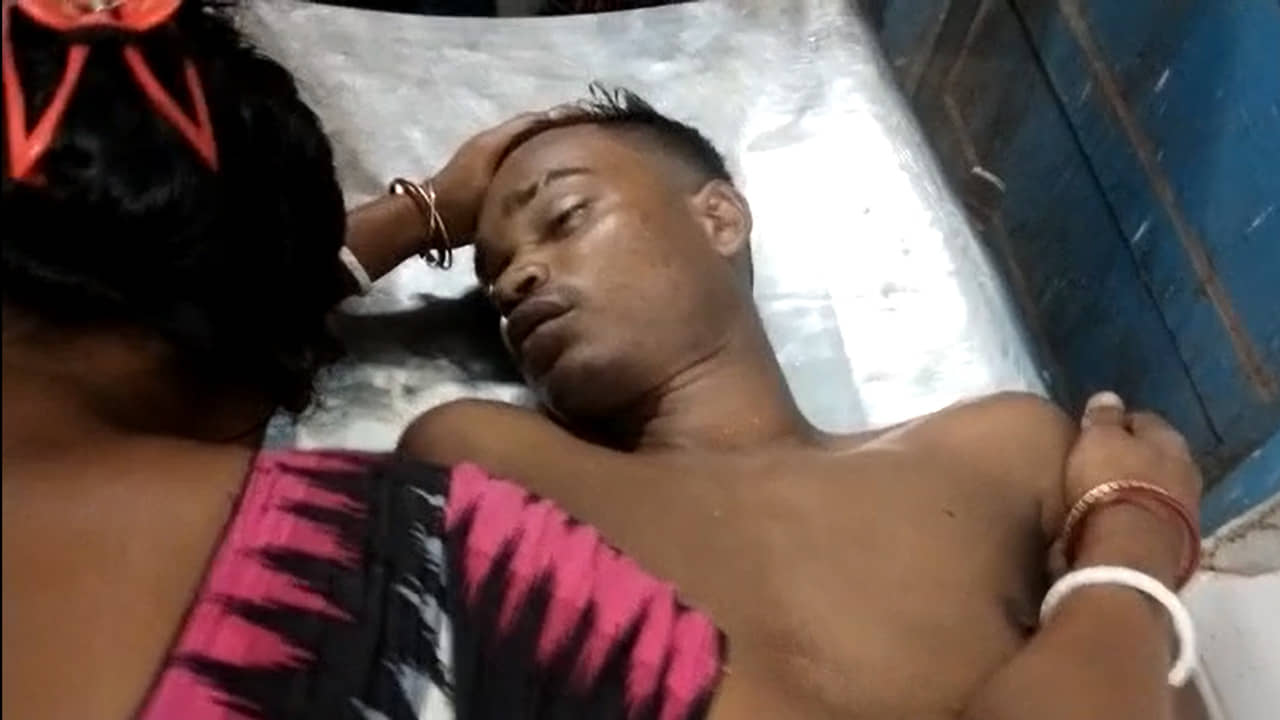 Murshidabad: বেজেছিল হুইসেল! খেলার তোড়জোড় শুরু হতে মাঠেই লুটিয়ে পড়ল মঙ্গল, আর খুলল না চোখ