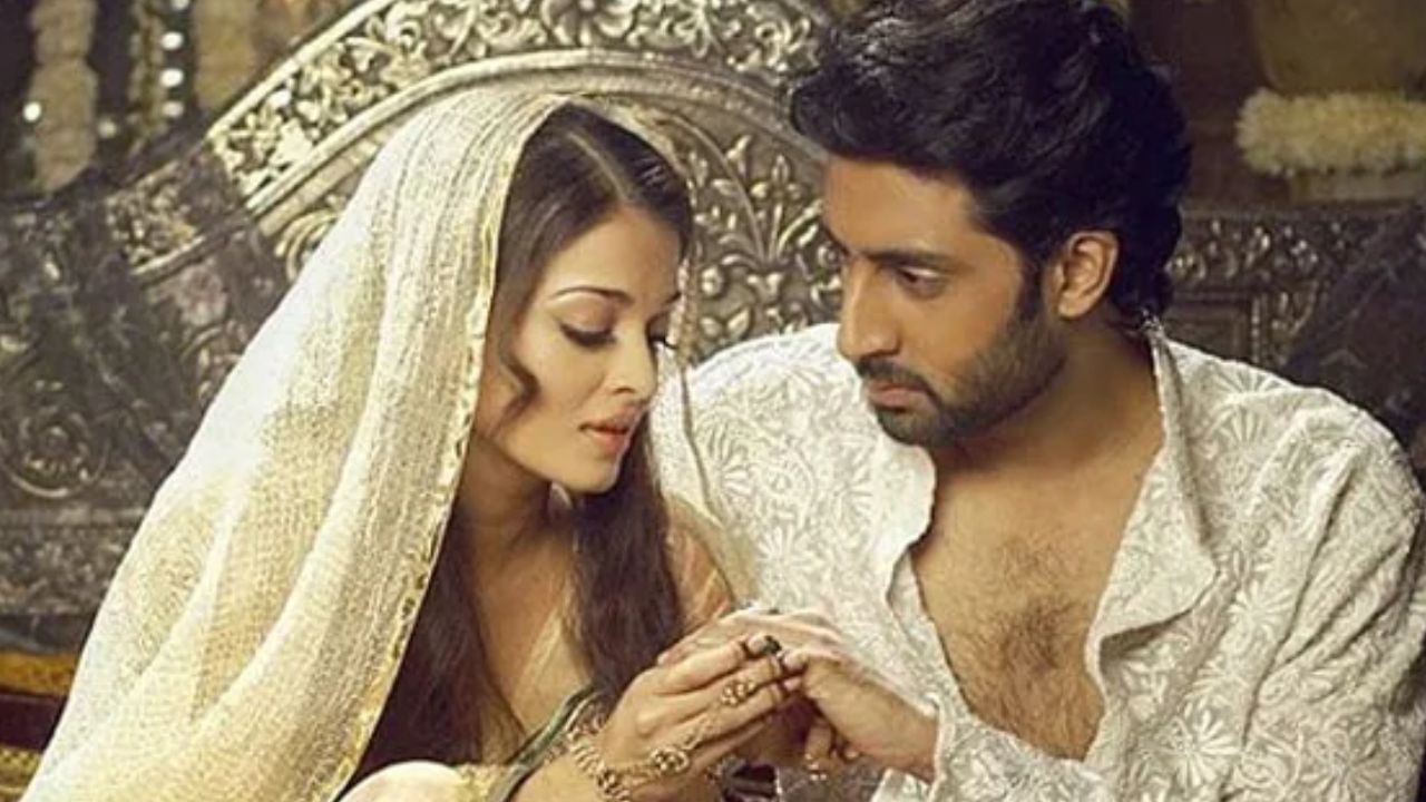 Aishwarya Rai Bachchan: ২০ বছর আগের ঐশ্বর্যকে ফিরে পেয়ে কী লিখলেন স্বামী অভিষেক?