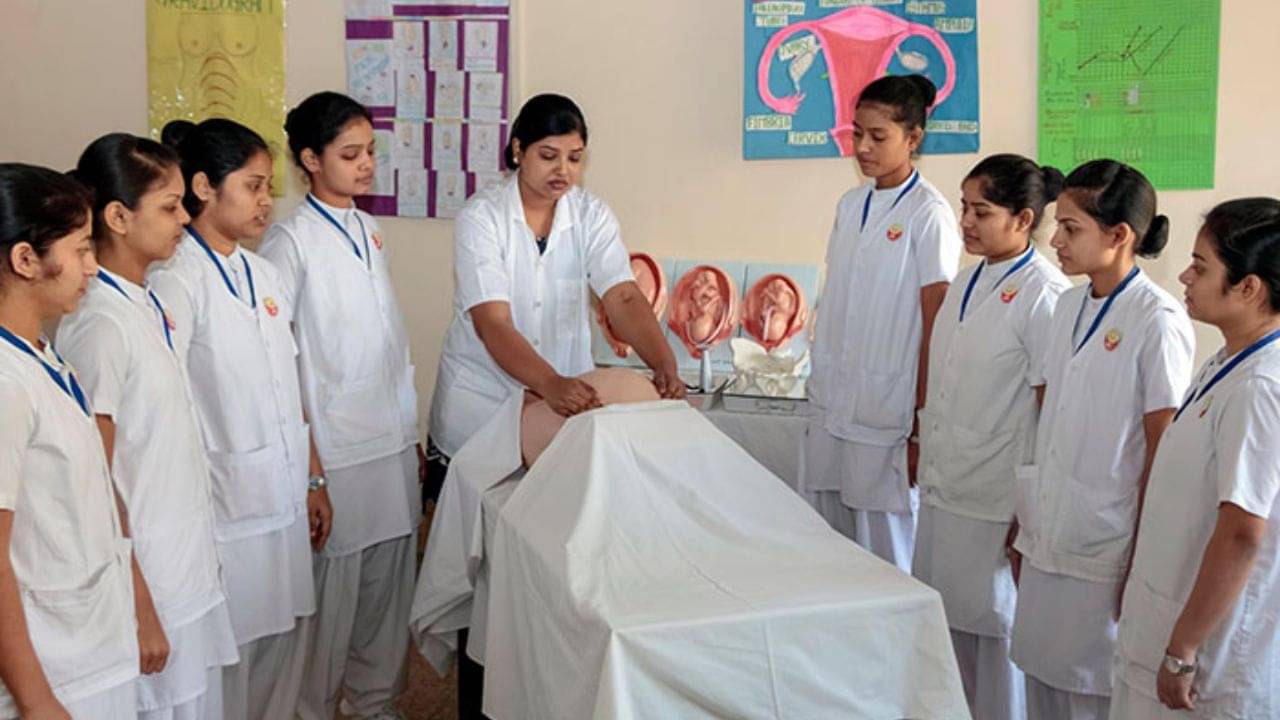 Health Department Recruitment: রাজ্যের স্বাস্থ্য দফতরে গ্রুপ সি পদে নিয়োগ, হাতে সময় কম, আবেদন করুন এখনই