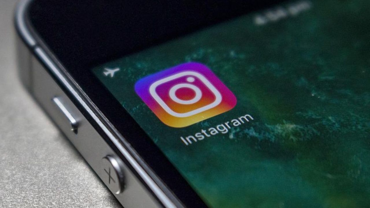 Instagram Outage: ঘুম কাড়ল Meta, মধ্যরাত থেকে হঠাৎ অচল Instagram!