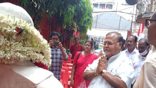 Kolkata Metro : এই রবিবার আধ ঘণ্টা আগে শুরু মেট্রো পরিষেবা, কেন এমন সিদ্ধান্ত?