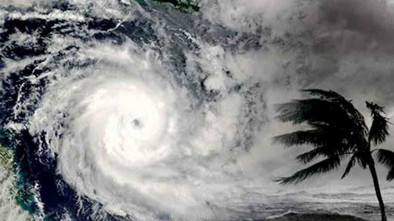 Weather Update: আরও একটা নিম্নচাপ, ১৯ তারিখ থেকে কোথায় কোথায় বৃষ্টি?