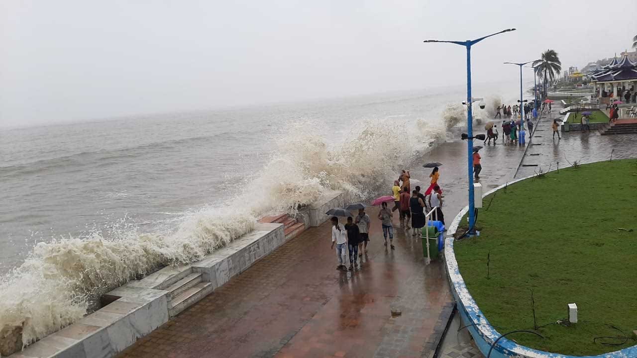 high-tide-in-digha