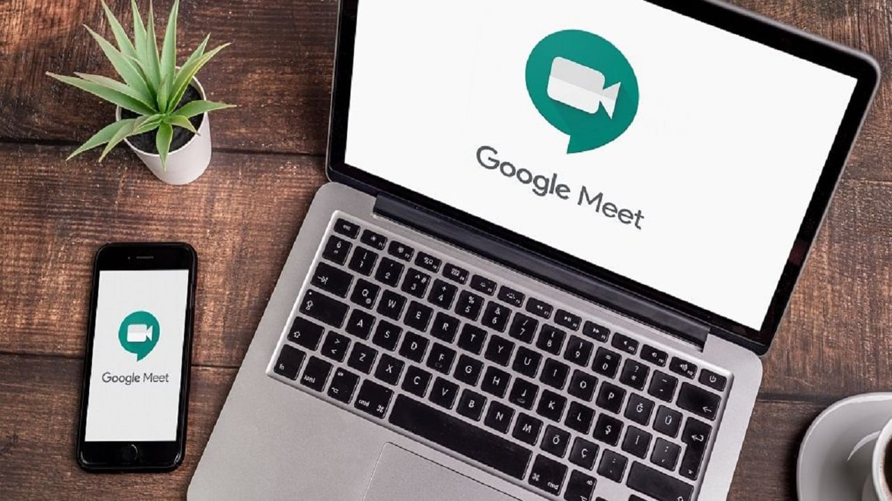 Google Meet New Feature: ভার্চুয়াল বৈঠকে মিউট/আনমিউট করে রাখার ক্ষমতাভার অংশগ্রহণকারীদের হাতেই তুলে দিল গুগল মিট