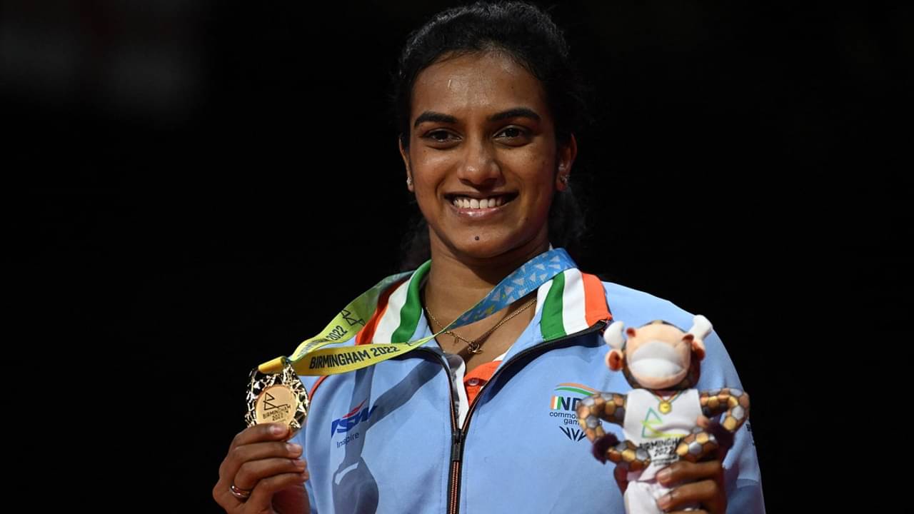 CWG 2022: চোট নিয়ে খেলেই সোনা প্রাপ্তি সিন্ধুর, ফাঁস করলেন তাঁর বাবা