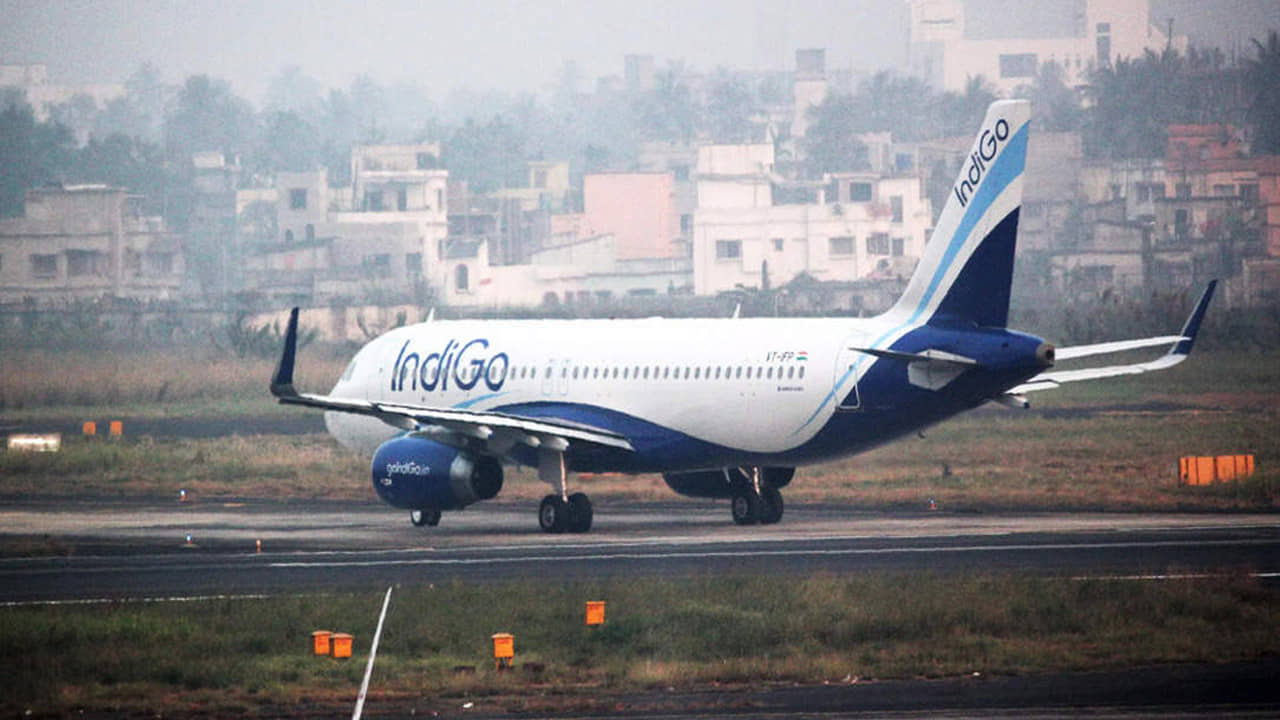 Kolkata Airport: বিমানের মধ্যেই অসুস্থ মিজোরামের রাজ্যপাল, কলকাতায় জরুরি অবতরণ বিমানের