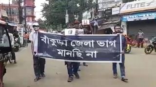 Bankura: চলন্ত ট্রেনে উঠতে গিয়ে পড়ে গেলেন মা-ছেলে, রক্ষাকর্তা হয়ে দৌড়ে এলেন মহিলা কনস্টেবল