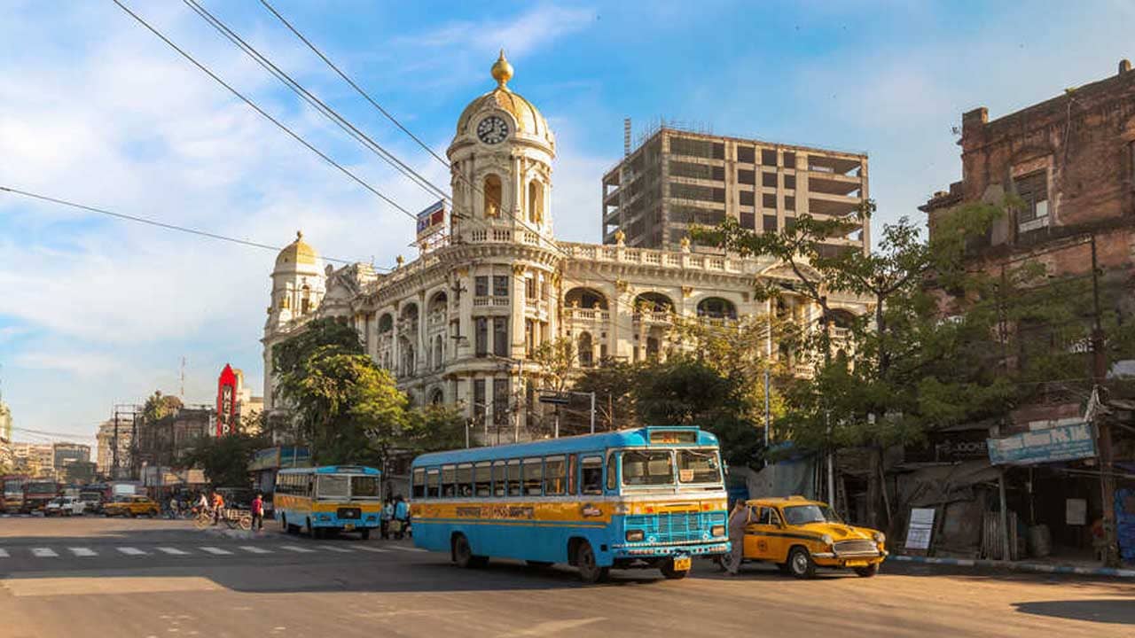 Weather Update: উত্তরে অনেকটা সরেছে মৌসুমী অক্ষরেখা, অস্বস্তি বাড়িয়ে বৃষ্টি কমবে দক্ষিণে