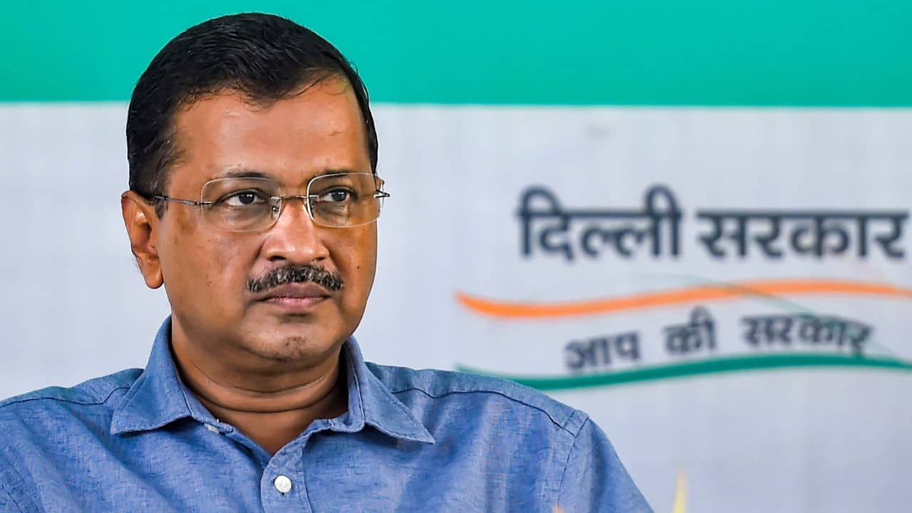 AAP MLAs Missing: কেজরীর জরুরি বৈঠকের আগেই বেপাত্তা ৭ আপ বিধায়ক, মহারাষ্ট্রের পুনরাবৃত্তি কি এবার দিল্লিতেও?