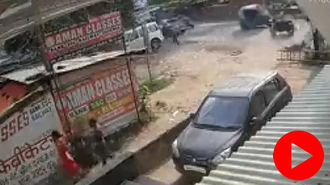 Patna Firing: প্রকাশ্য রাস্তায় কিশোরীকে গুলি যুবকের, ভয়ঙ্কর দৃশ্য ধরা পড়ল সিসিটিভিতে