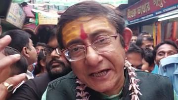 Kanchan Mallick: 'বাবার চরণে সেবা' দিয়ে 'নিরপেক্ষ স্বাধীনতা'র দাবি কাঞ্চনের, সিবিআই-ইডিকেই খোঁচা?