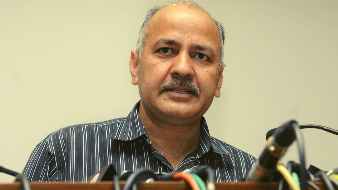 CBI Raid in Manish Sisodia's House: সাতসকালেই দিল্লির উপমুখ্যমন্ত্রীর বাড়িতে সিবিআই হানা, চলছে তল্লাশি