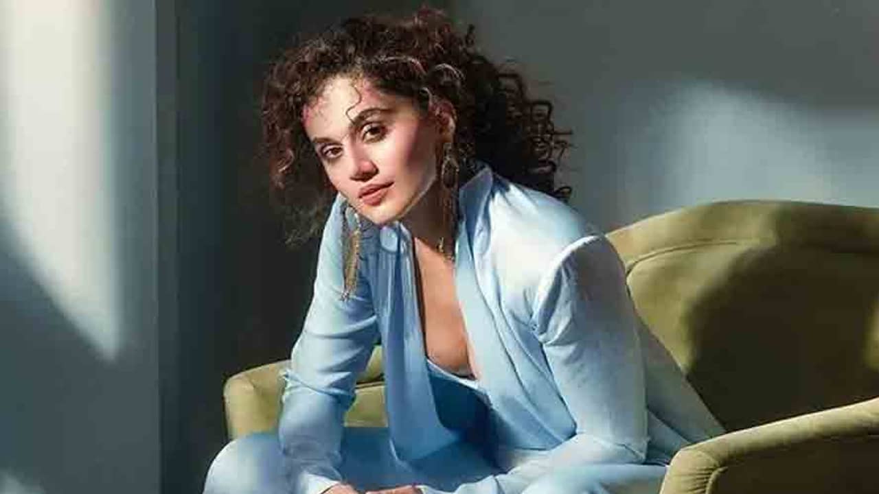 Taapsee Pannu: যৌনজীবনের রসদে খামতি, করণের নজরে তাই আজও ব্রাত্য তাপসী