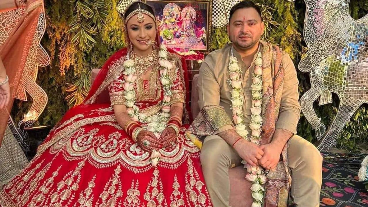 Tejashwi Yadav: বাবাকে বলেছিলাম বিয়ে করতে চাই, কিন্তু ও খ্রিস্টান, লালু প্রসাদের কাছ থেকে কী উত্তর পেয়েছিলেন তেজস্বী?