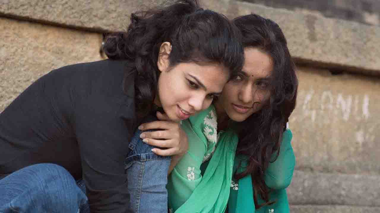 Lesbian Web Series: লাস্যে ভরা দেশের প্রথম লেসবিয়ান ওয়েব সিরিজ় লেখা হয় মুক্তির ১০ বছর আগে!