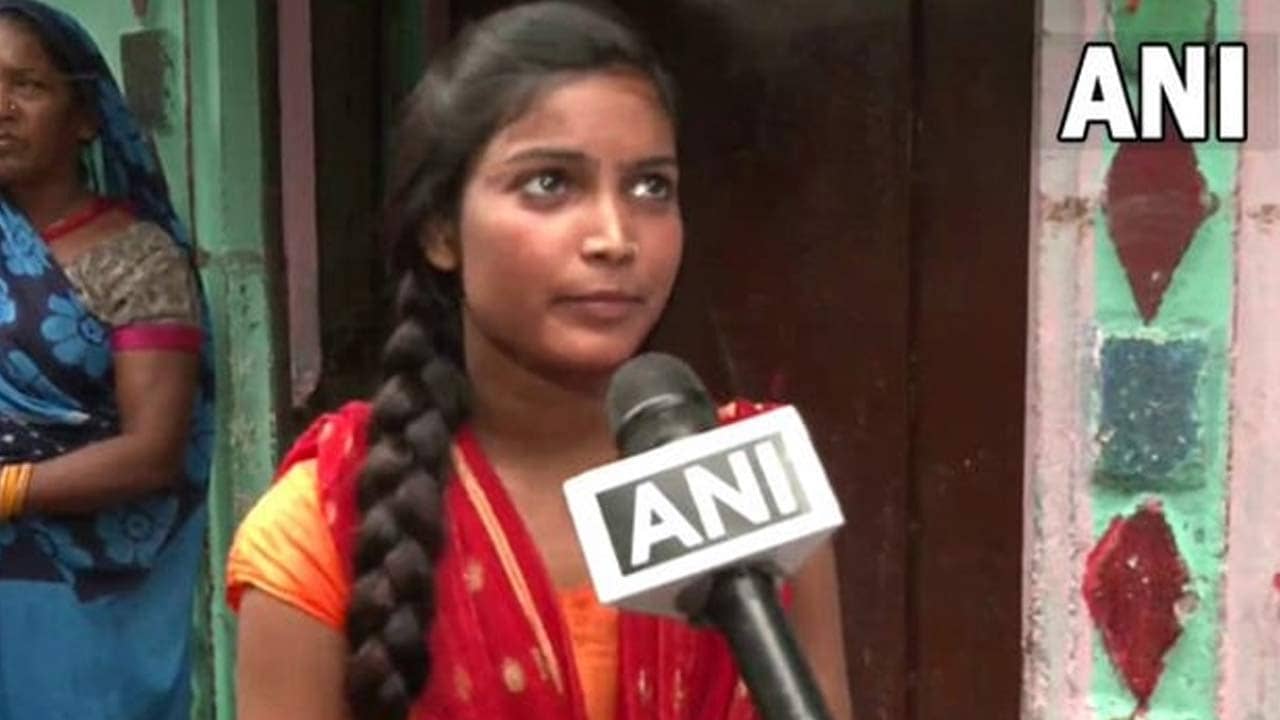 Bihar: এরপর তো কন্ডোম চাইবে, আমলার এমন বক্তব্যের পর কী বলছেন ওই তরুণী?