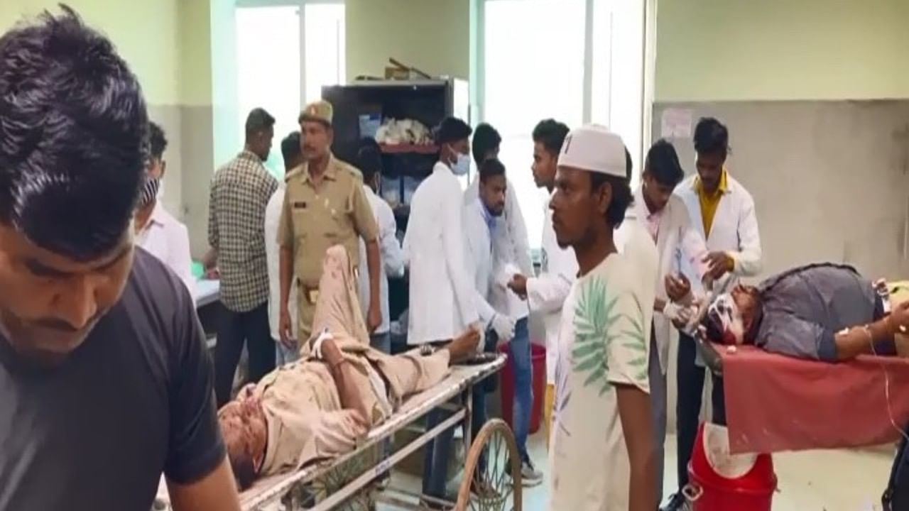Bus Accident In UP : লখিমপুর খেরিতে বাস-ট্রাকের সংঘর্ষে মৃত ৮, আহত একাধিক