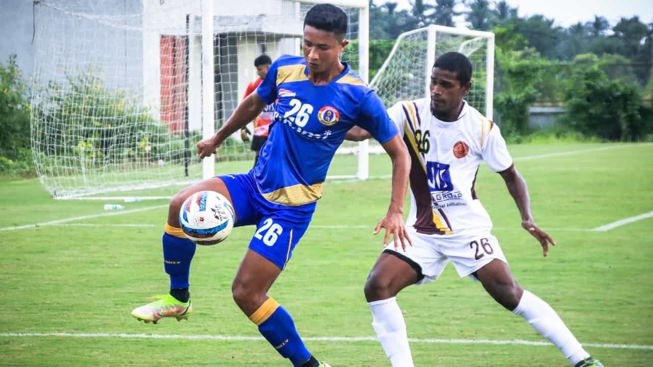 Emami East Bengal: দ্বিতীয় প্রস্তুতি ম্যাচেও জয় ইস্টবেঙ্গলের Emami East Bengal: দ্বিতীয় প্রস্তুতি ম্যাচেও জয় ইস্টবেঙ্গলের