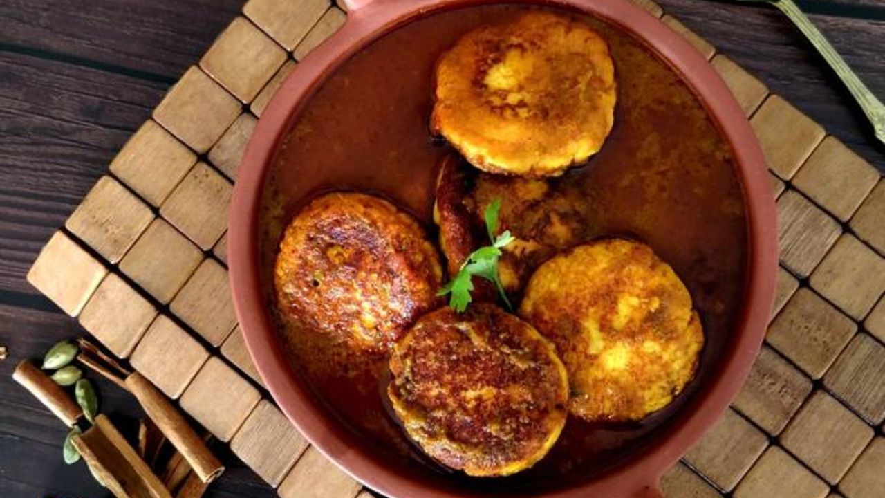Puaj Special Recipe: নিরামিষেই জমে যাবে পুজোর ভূরিভোজ,  আজ রইল সাবেকি স্বাদের ছানার ডালনার রেসিপি