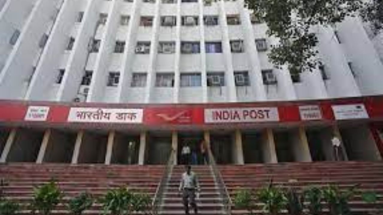 India Post Recruitment 2022: ৬৩ হাজার টাকা বেতন, ভারতীয় ডাক বিভাগে একাধিক পদে চলছে নিয়োগ, আবেদন করুন এখনই...