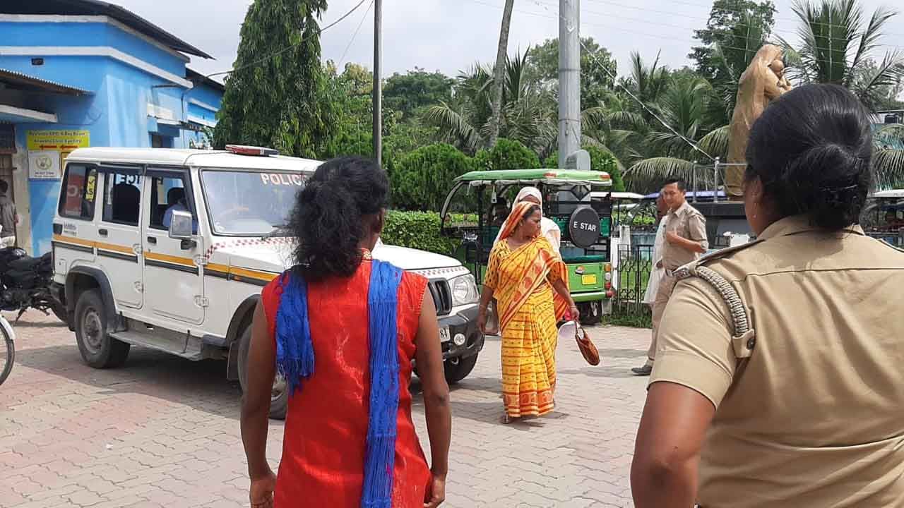 Dhupguri Physical Assault: ফাঁকা বাড়িতে মানসিক ভারসাম্যহীন মহিলাকে 'ধর্ষণ' , অন্তঃসত্ত্বার অভিযোগ পেয়েও 'নিষ্ক্রিয়' পুলিশ