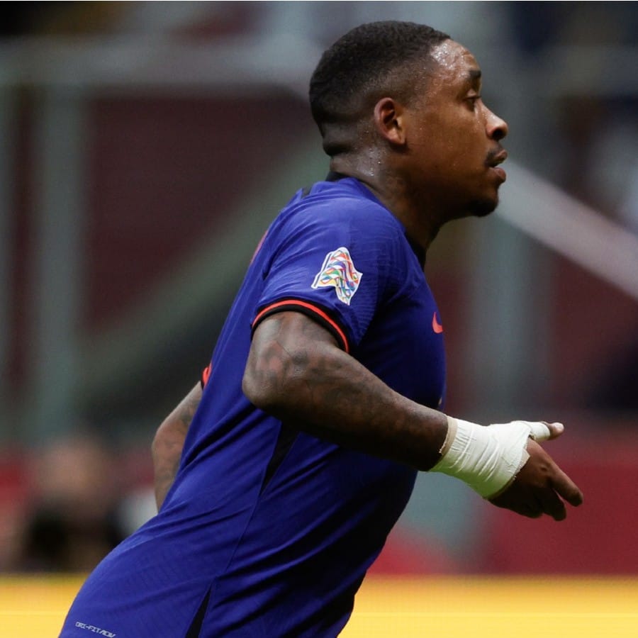 অনবদ্য কিছু পাসের পর ডেনজিল ডামফ্রাইসের নিখুঁত স্কোয়ার পাস। বক্সে বল পান গাকপো। তাঁকে শুধু ট্যাপ করতে হয়েছে। ভুল করেননি গাকপো। প্রথমার্ধে আর কোনও গোল হয়নি। (ছবি : টুইটার)