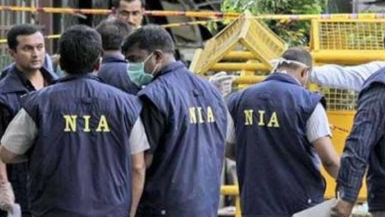 NIA Raids : দেশ বিরোধী কার্যকলাপের ছক? অন্ধ্র-তেলঙ্গানার একাধিক জায়গায় অভিযান NIA-র