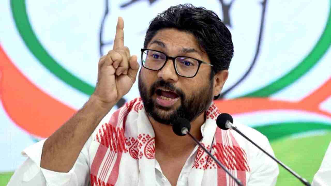 Jignesh Mevani: ছয় মাসের কারাদণ্ড জিগনেশ মেবানির, নির্বাচনের আগে ফের ধাক্কা কংগ্রেসে