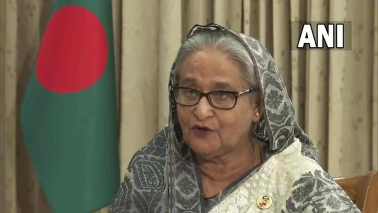 Bangladesh News: 'বিদেশিদের কাছে যেতে হত না', খালেদা জিয়ার দলকে আক্রমণে হাসিনা