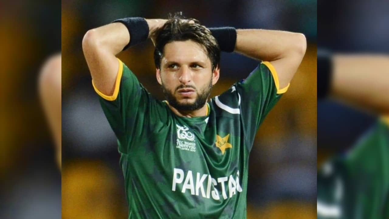 Shahid Afridi: ১৭ বছর আগের সেই মারাত্মক অপরাধ কবুল করে নিলেন আফ্রিদি!