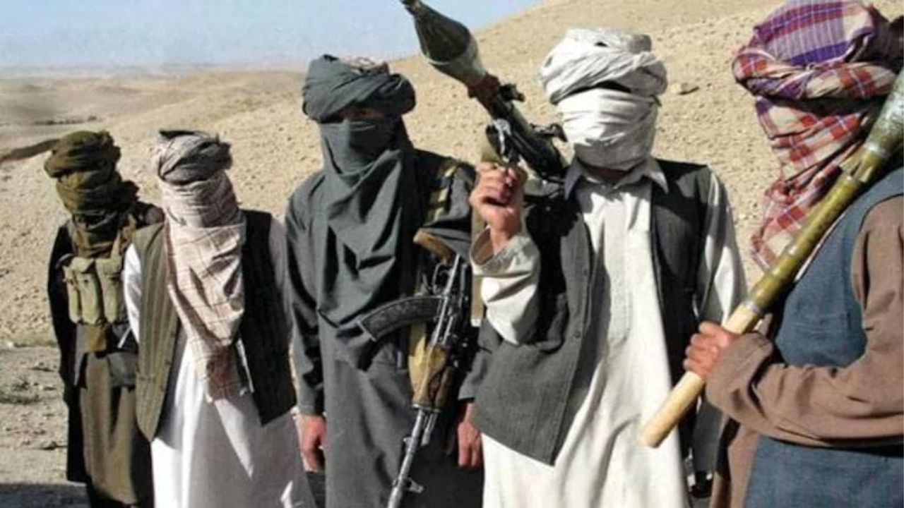 Pak Taliban: খাইবার পাখতুনখাওয়াতে সেনার মদতে ক্রমেই শক্তিশালী হচ্ছে কুখ্যাত জঙ্গি গোষ্ঠী, পাকিস্তানের সমস্যা বাড়বে