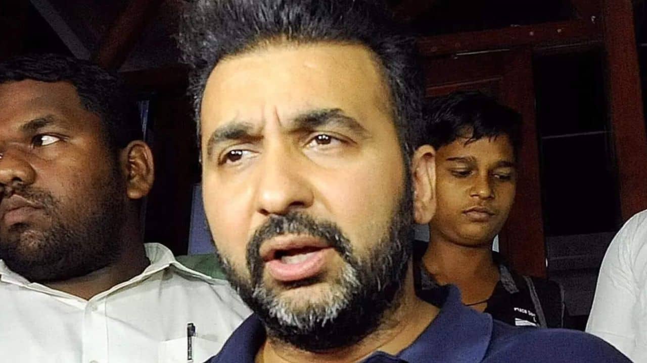 Raj Kundra: সিবিআইকে চিঠি রাজ কুন্দ্রার, মুম্বই ক্রাইম ব্রাঞ্চের বিরুদ্ধে আনলেন বিস্ফোরক অভিযোগ