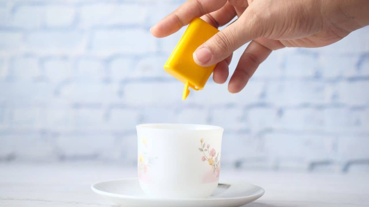 Heart Disease: শরীর ভাল রাখতে আর্টিফিশিয়াল স্যুইটনার খাচ্ছেন? নয়া তথ্য জানলে এখনই ছেড়ে দেবেন